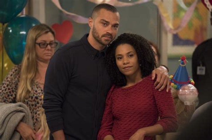 Are Kelly McCreary and Jesse Williams related?