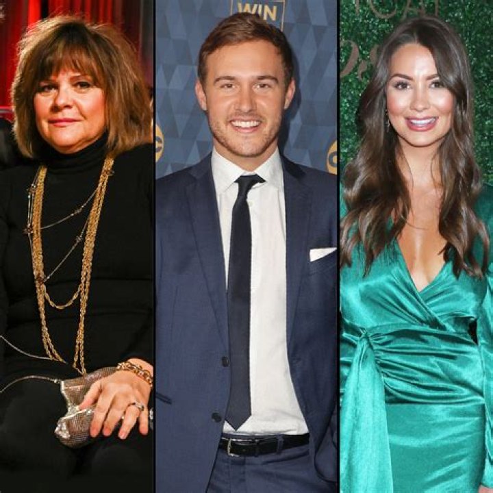 ‘Bachelor’ Contestant Kelley Flanagan Shows Love to Bachelor Peter Weber’s Mom Barbara