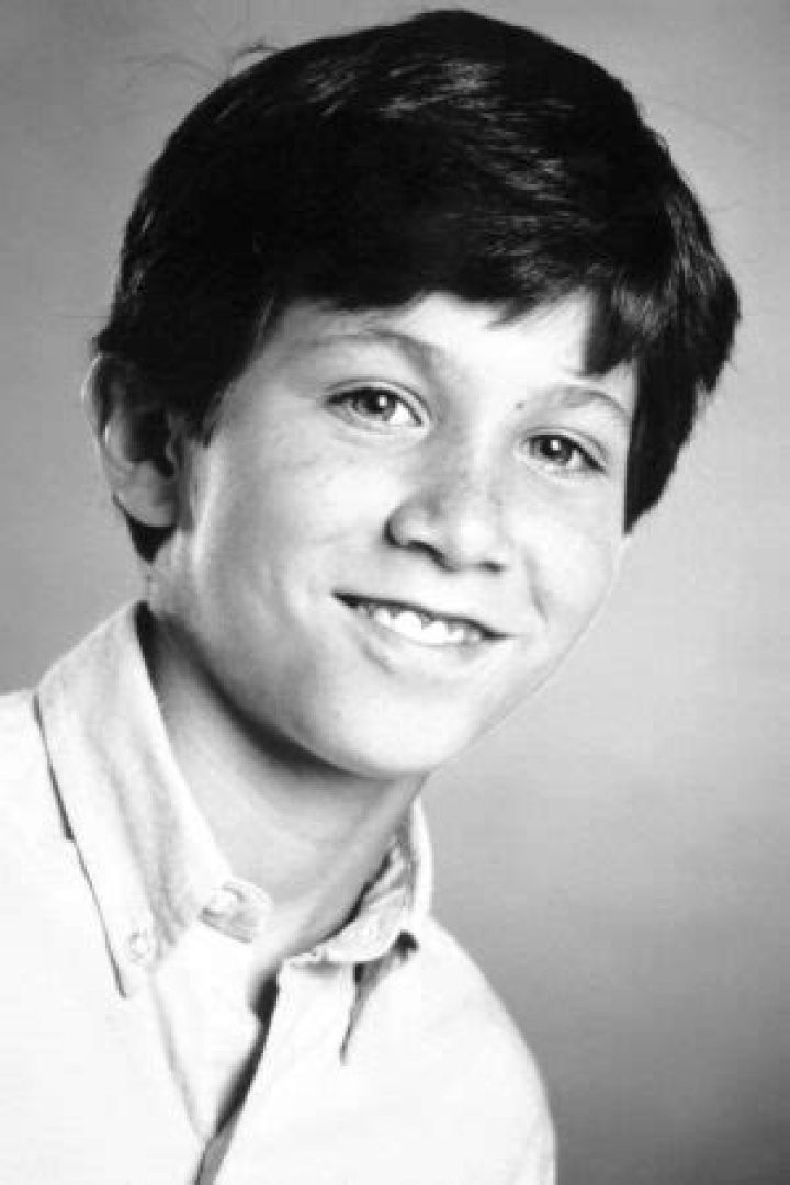 Benji Gregory (TV Actor) - Age, Birthday, Bio, Facts, Family, Net Worth, Height & More