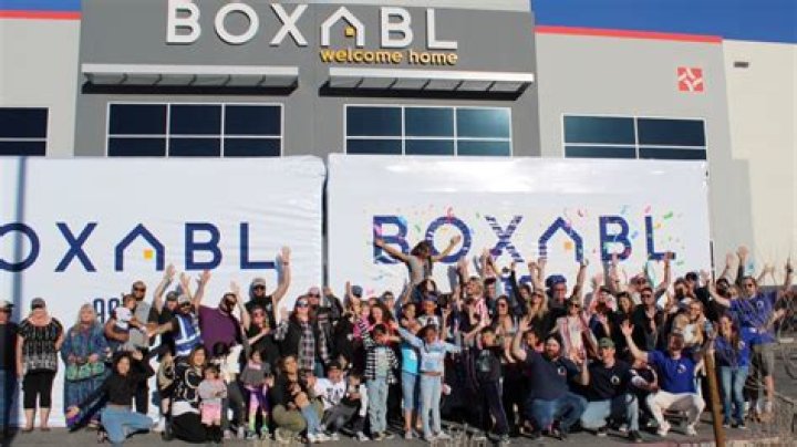 Boxabl’s Two-Story Foldable Home Gets Thumbs Up from Online Influencers