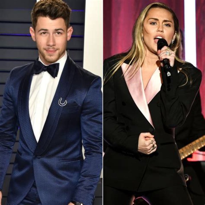 BRB, Sobbing About All the Nice Things Nick Jonas Just Said About His Ex-Girlfriend Miley Cyrus