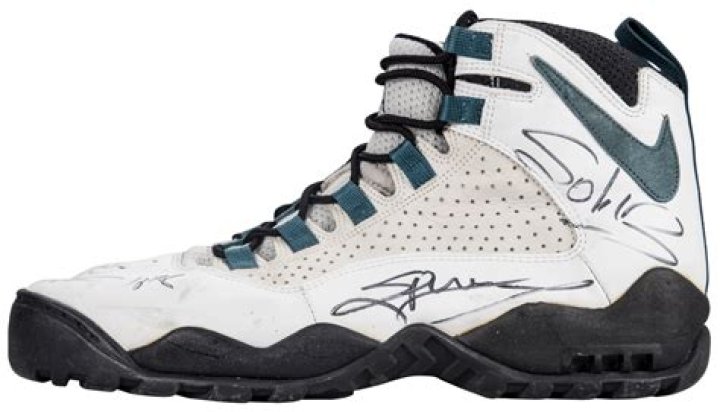 Dennis Rodman's Nike Air Darwin Returns In OG Colorway