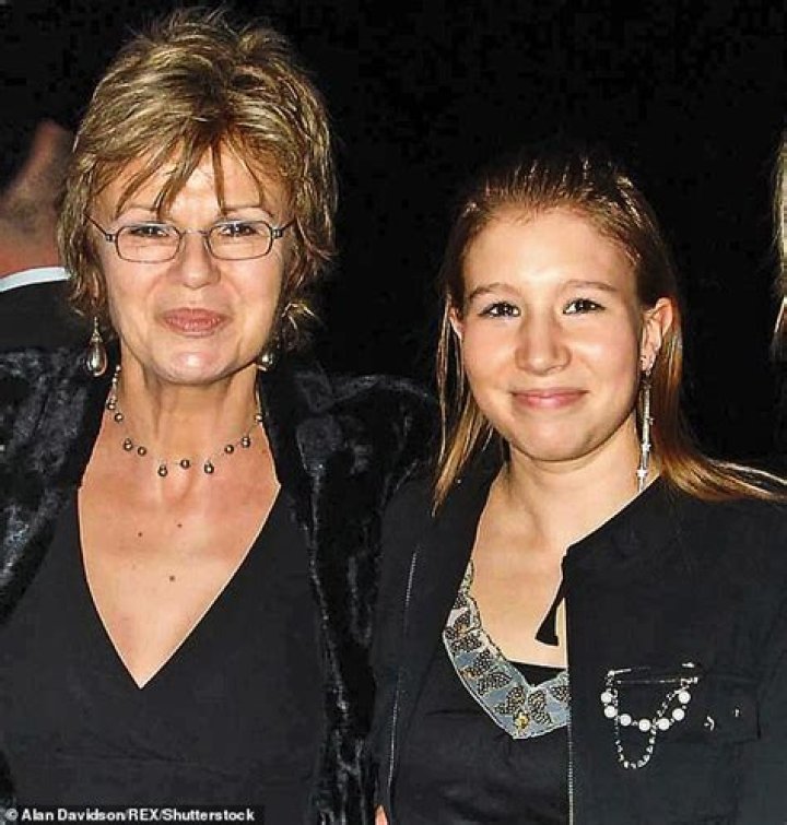 Did Julie Walters daughter have leukemia?