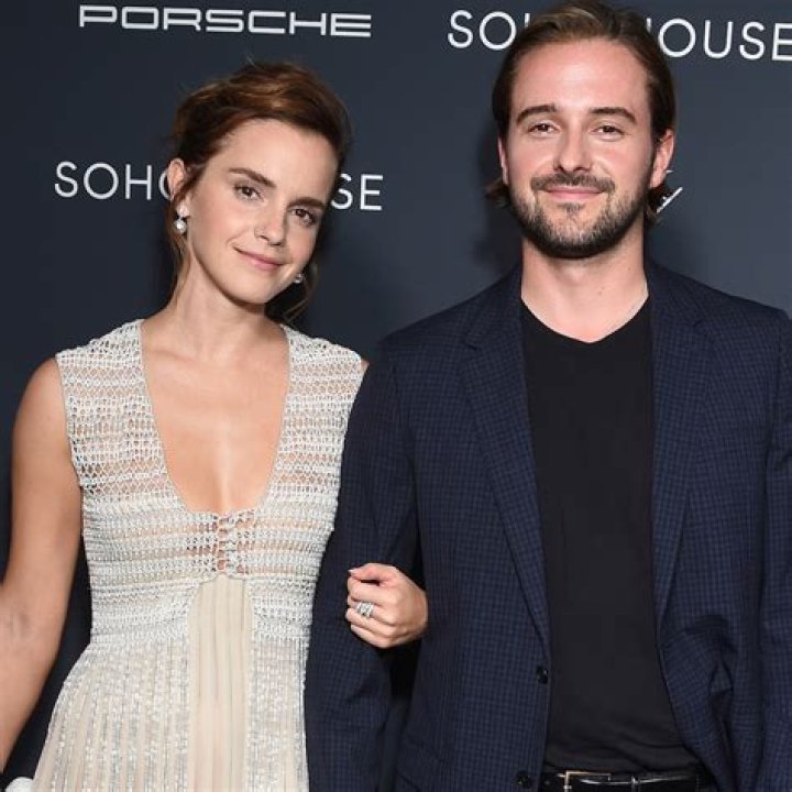 Does Emma Watson have a twin?