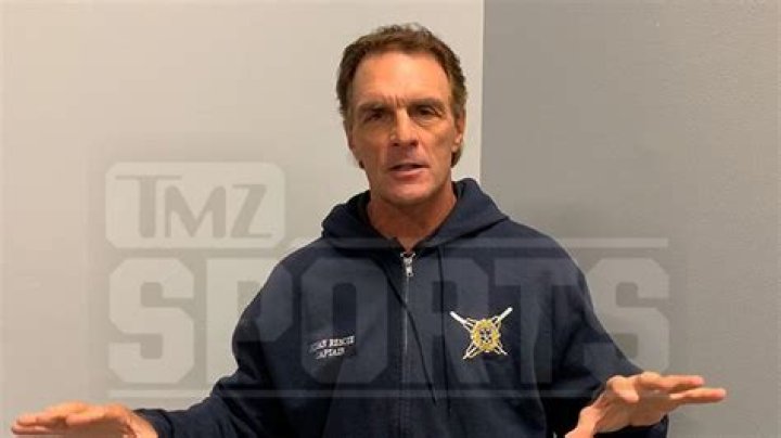 Doug Flutie Says Kyler Murray's Height Won't Matter