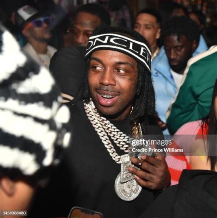 EST Gee (Rapper) - Age, Birthday, Bio, Facts, Family, Net Worth, Height & More