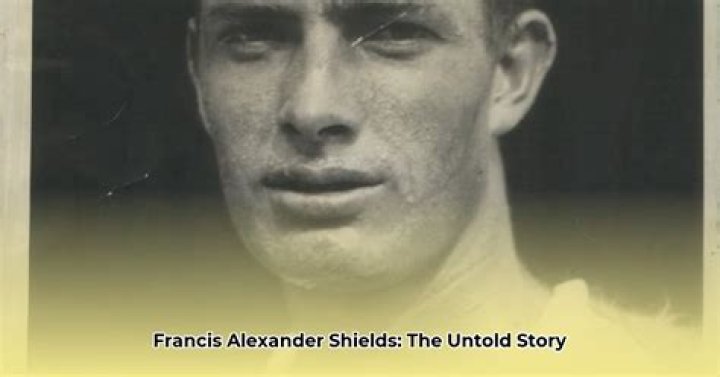 Francis Alexander Shields biografía, edad, altura, esposo, net worth, familia