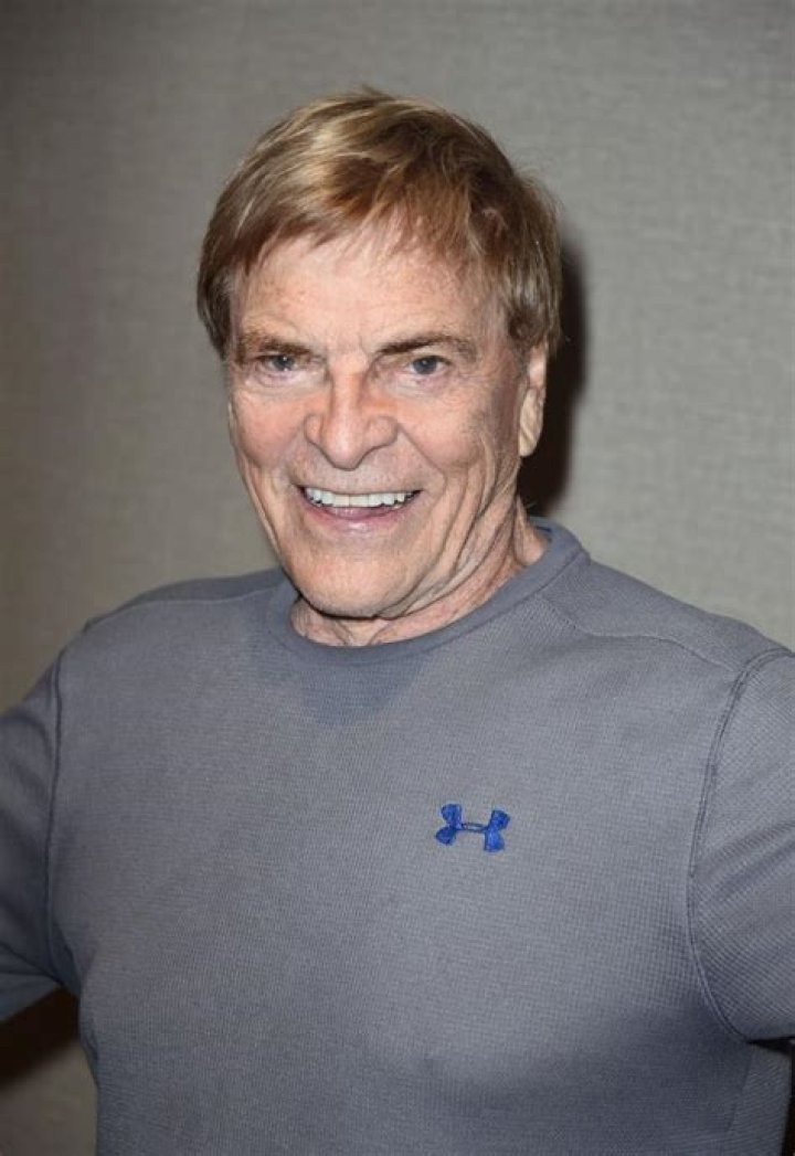Gary Conway (TV Actor) - Age, Birthday, Bio, Facts, Family, Net Worth, Height & More