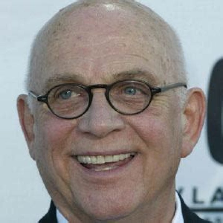 Gavin MacLeod (TV Actor) - Age, Birthday, Bio, Facts, Family, Net Worth, Height & More
