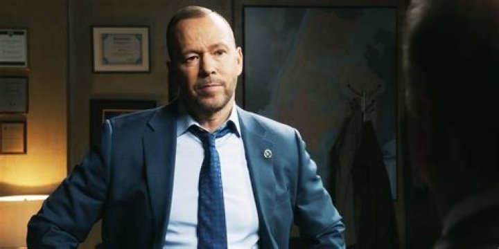 How much money does Donnie Wahlberg make per episode of Blue Bloods?