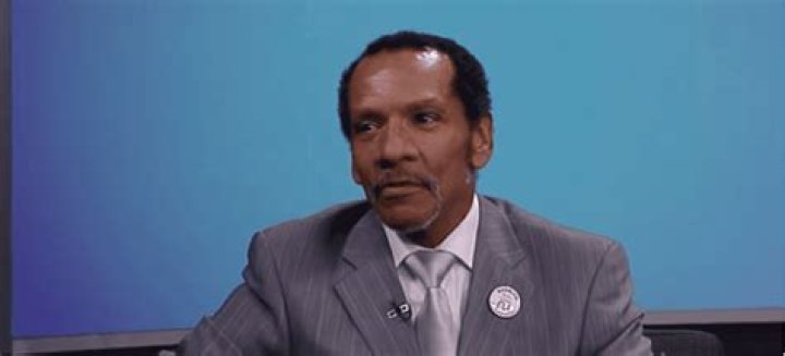 How old is Ralph Carter now?
