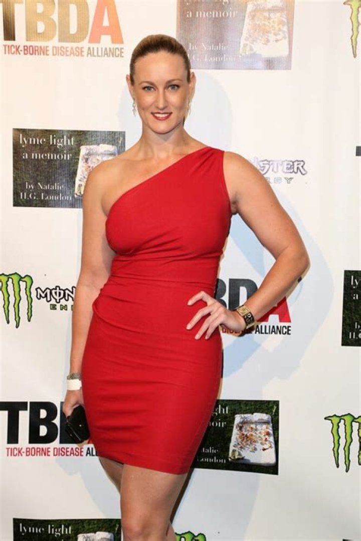 How tall is Vanessa Cater