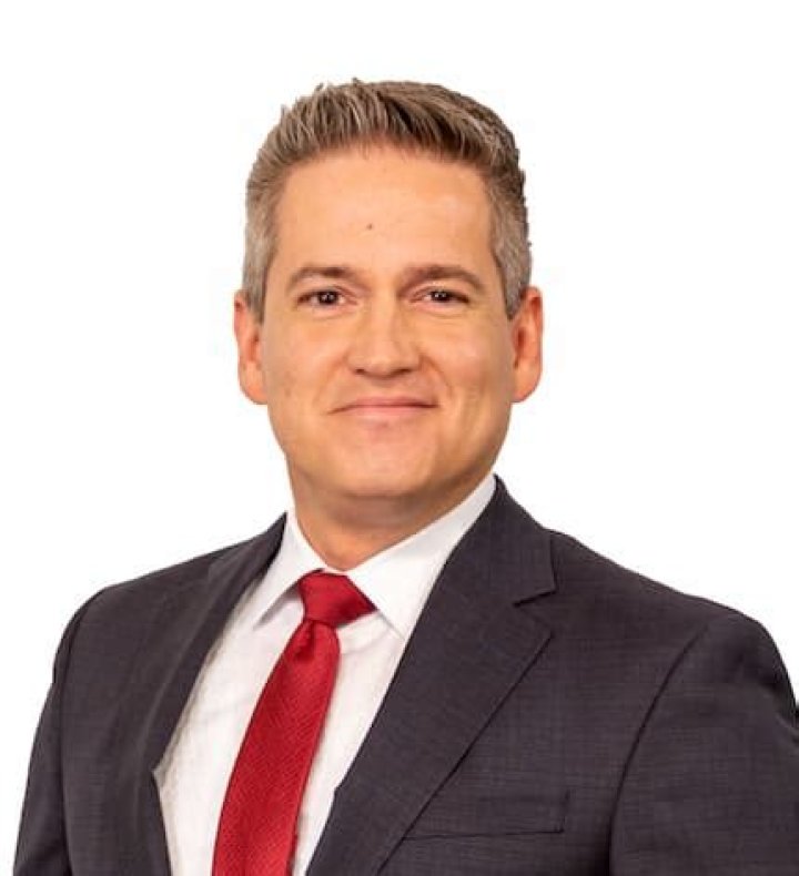 Iván Cabrera (Meteorologist) - Age, Birthday, Bio, Facts, Family, Net Worth, Height & More