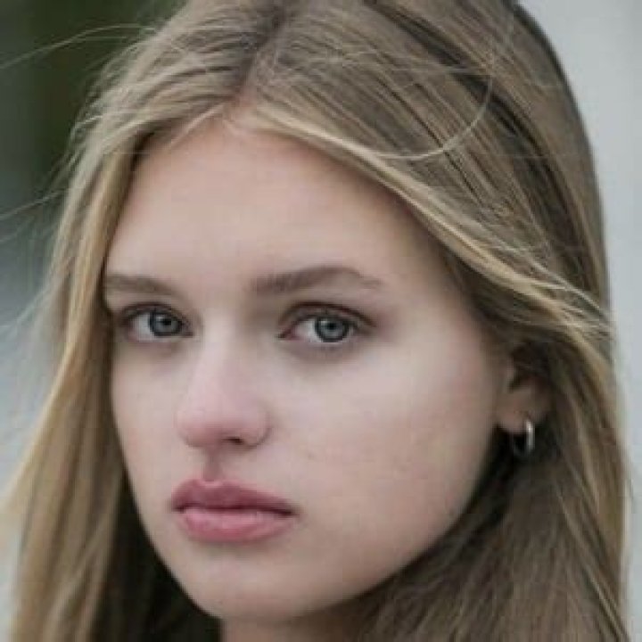 Joanna Pollio (Model) - Age, Birthday, Bio, Facts, Family, Net Worth, Height & More