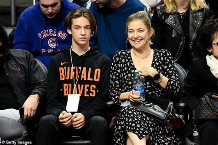 Judd Apatow’s Daughter Iris and Kate Hudson’s Son Ryder Go Instagram Official: ‘Sweets’