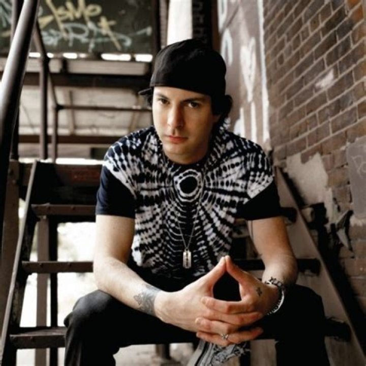 Kevin Rudolf (Pop Singer) - Age, Birthday, Bio, Facts, Family, Net Worth, Height & More