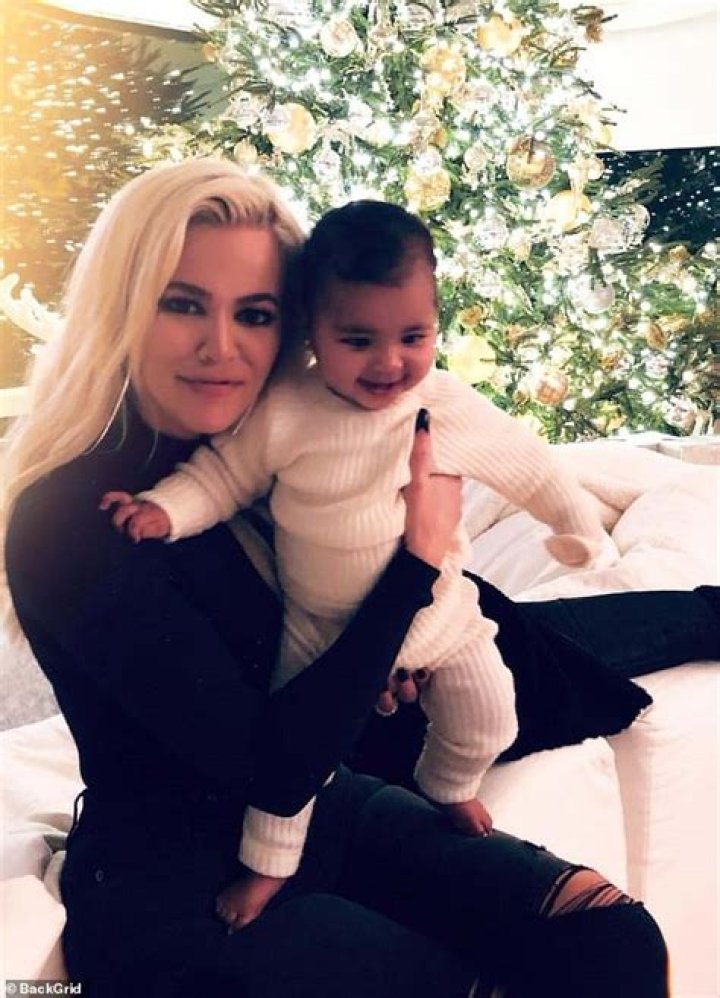 Khloe Kardashian ‘Likes’ Comment About Tristan Thompson in Greece Amid Baby No. 2
