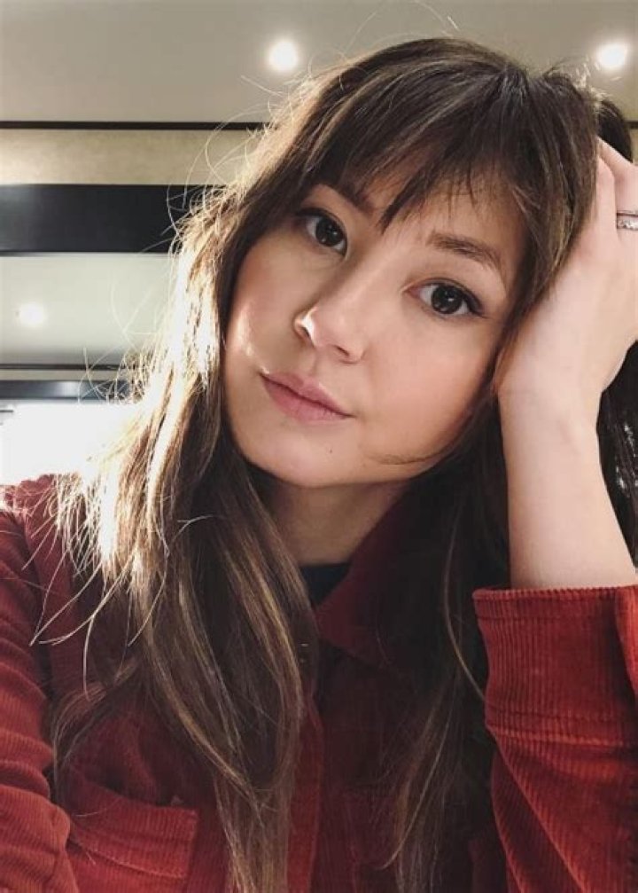 Kimiko Glenn Biography, Age, Height, Husband, Net Worth, Family