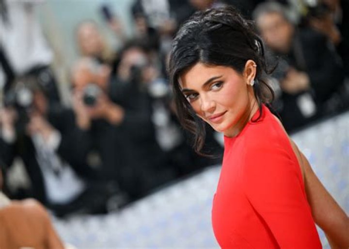 Kylie Jenner Bratz Collab Roasted By Fans