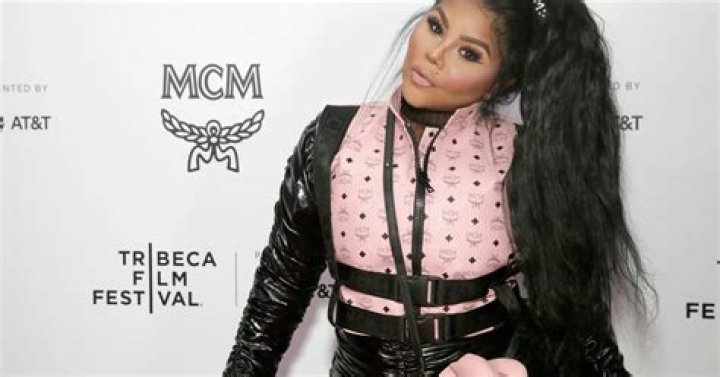 Lil Kim & Mr. Papers May Take Their 