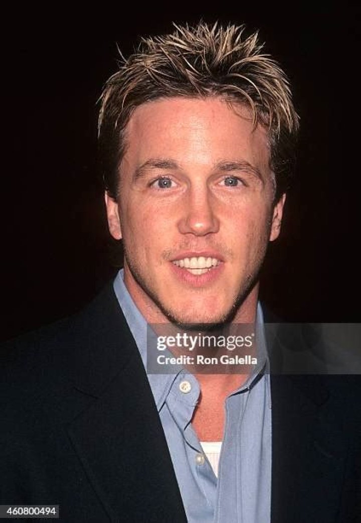 Lochlyn Munro – Celebsgraphy