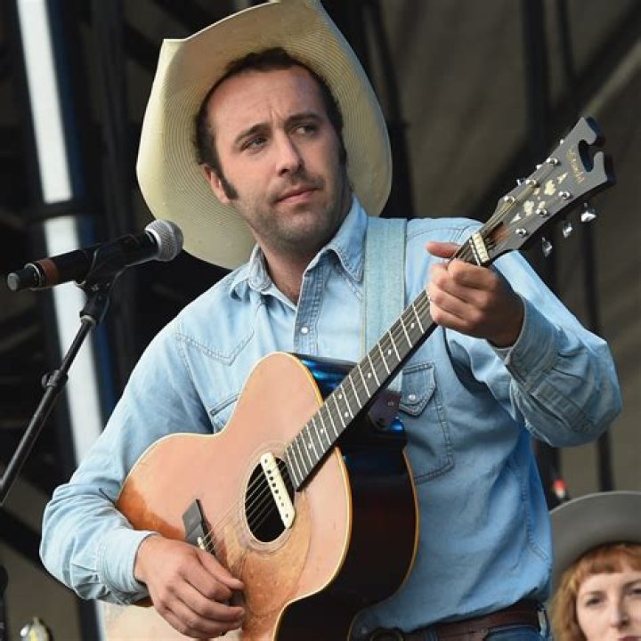 Luke Bell (Country Singer) - आयु, जन्मदिन, जैव, तथ्य, परिवार, कुल संपत्ति, ऊंचाई और अधिक