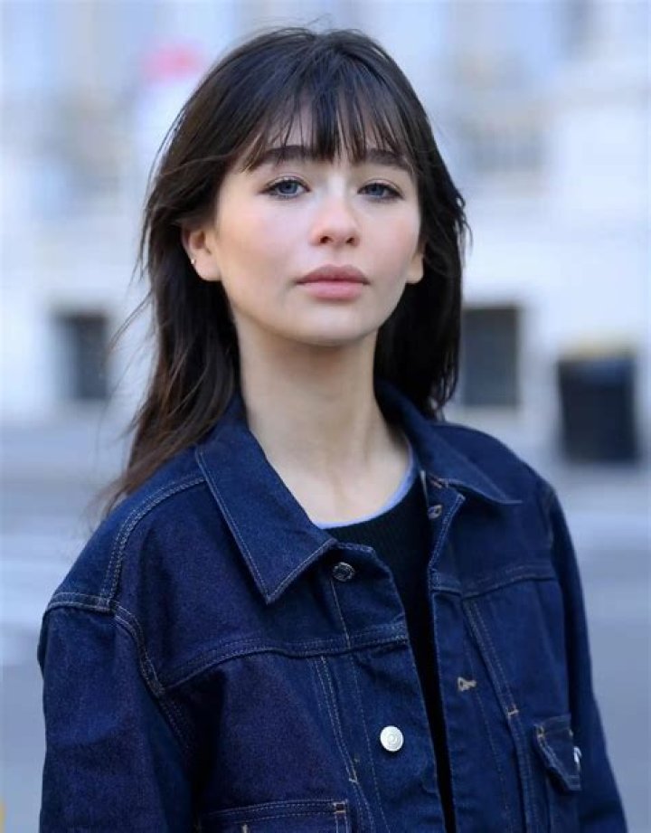 Malina Weissman Biography, Age, Height, Husband, Net Worth, Family