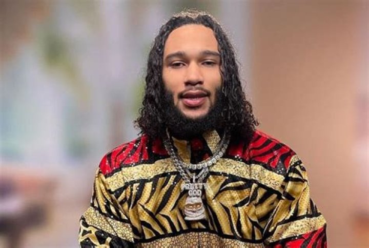 Mocity Jaybee (Rapper) - Age, Birthday, Bio, Facts, Family, Net Worth, Height & More
