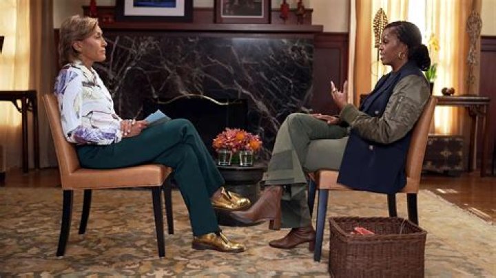 Robin Roberts ABC Wife & Daughter: Marrried Life And Family Explored