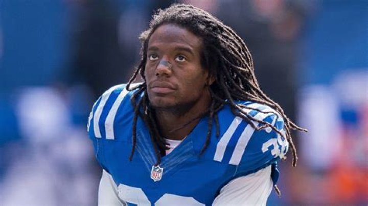 Sergio Brown Seen Living It Up In Tulum Amid Search For Mom's Killer