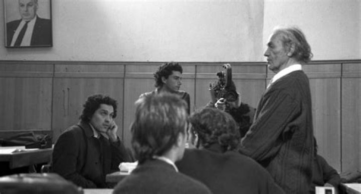 Tema natale astrologico per Nicanor Parra (Poeta) 2024