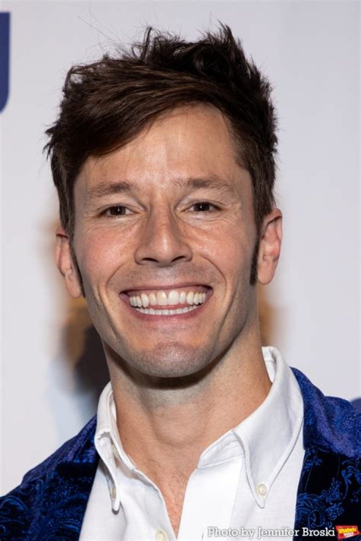 Thayne Jasperson (Stage Actor) - Age, Birthday, Bio, Facts, Family, Net Worth, Height & More