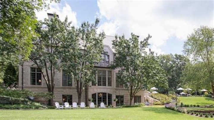 Travis Kelce Drops $6M On New Mansion