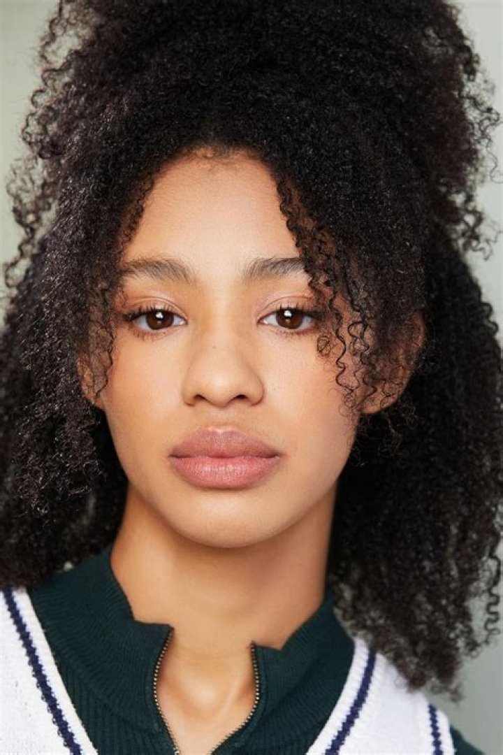 Troy Leigh-Anne Johnson (TV Actress) - 나이, 생일, 약력, 사실, 가족, 순자산, 신장 등