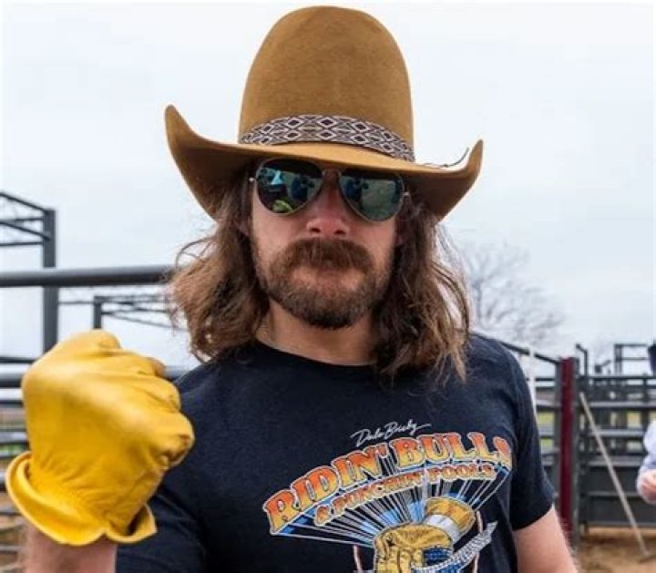 What is Dale Brisbys real name?