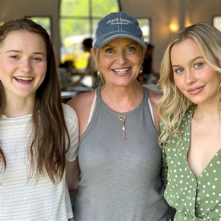 Who Are Kristine and Richard Carlson Daughters? Did She Remarry?