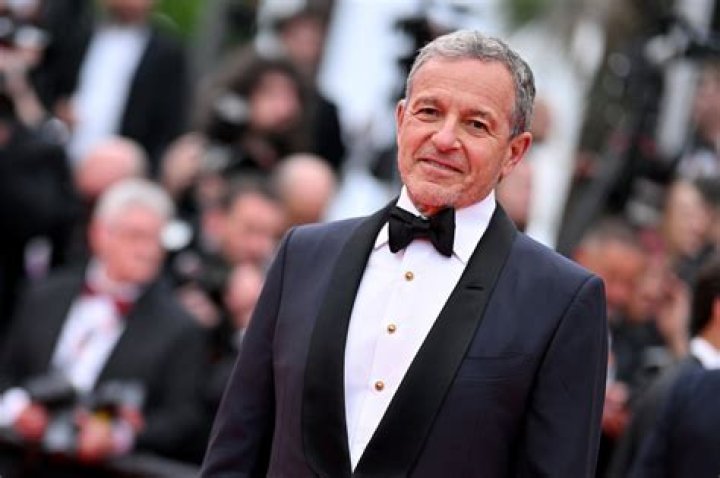 William Iger Height, Weight, Net Worth, Age, Birthday, Wikipedia, Who, Nationality, Biography